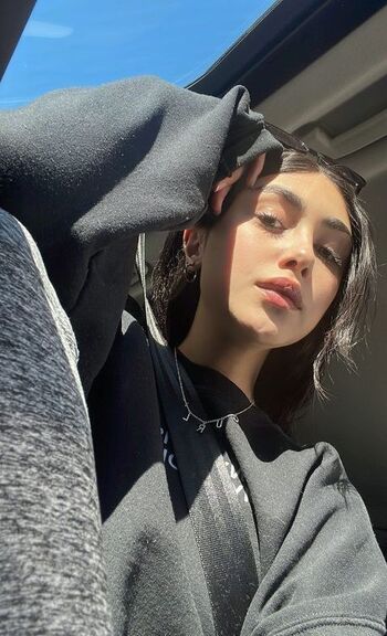 Alexa Mansour