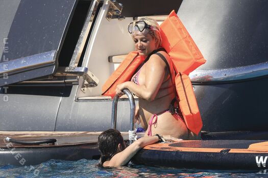 Bebe Rexha