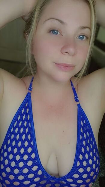 blondebabygirl26