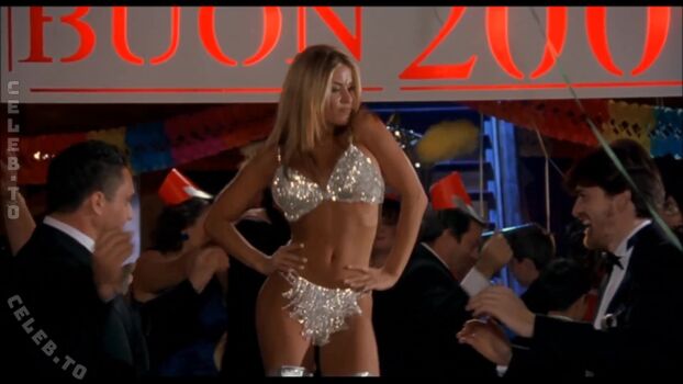 Carmen Electra