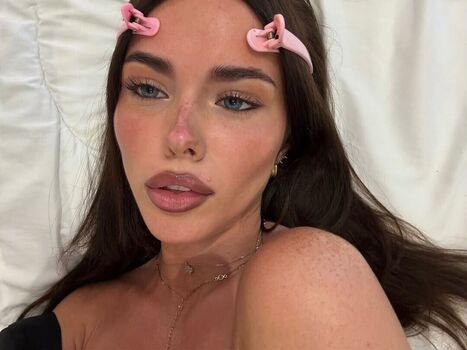 Clarissa Bea