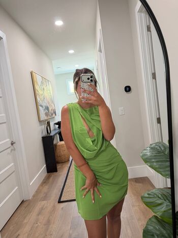 Full leaked Corina private onlyfans photo
