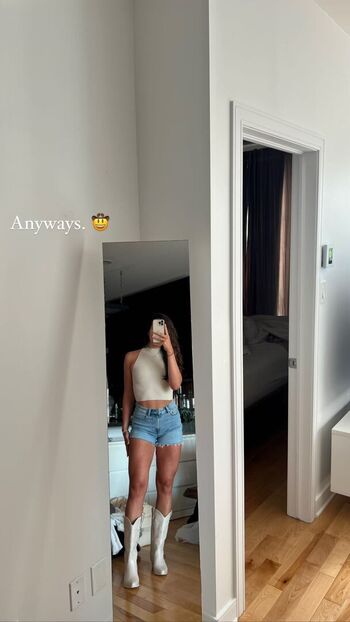Courtney Sarault