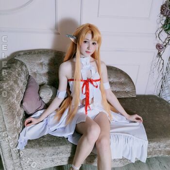 Cute Foxy Feet