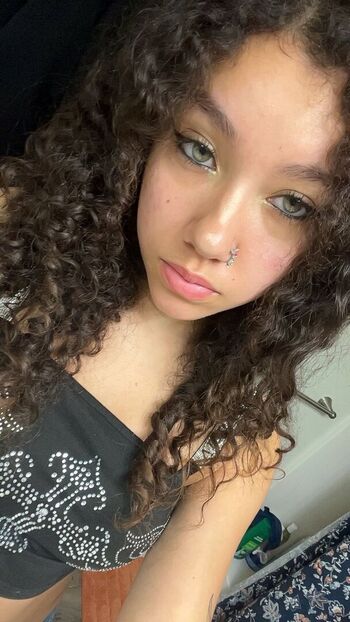 Full leaked Earthvenus private onlyfans photo