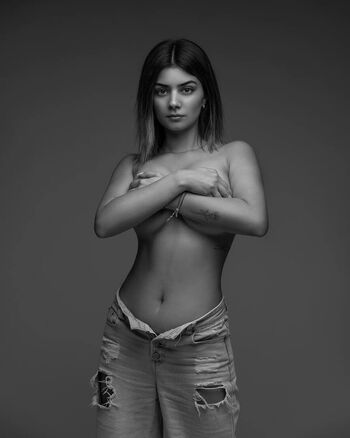 Elena Valentina