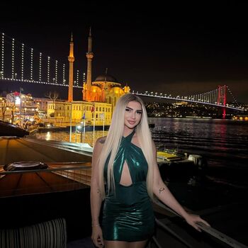 Full leaked Elis sakall private onlyfans photo
