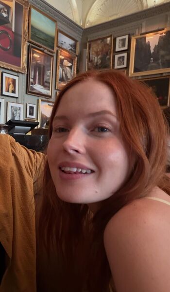 Ellie Bamber