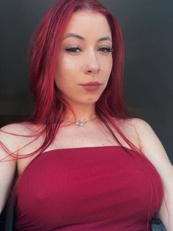 Emnie Thug