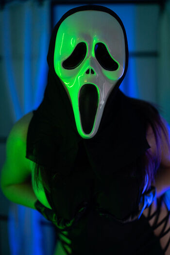 Ezy Summers Cosplay