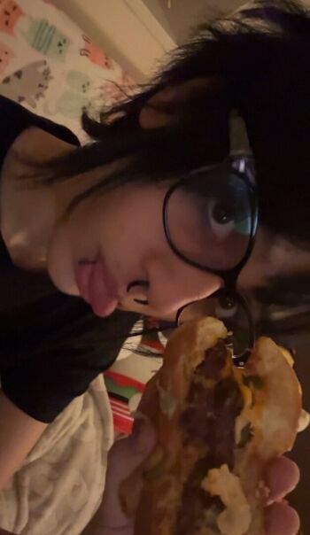GOONGIRL32
