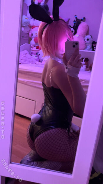 Full leaked Isi cosplay private onlyfans photo