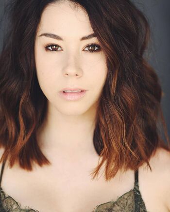 Jillian Rose Reed