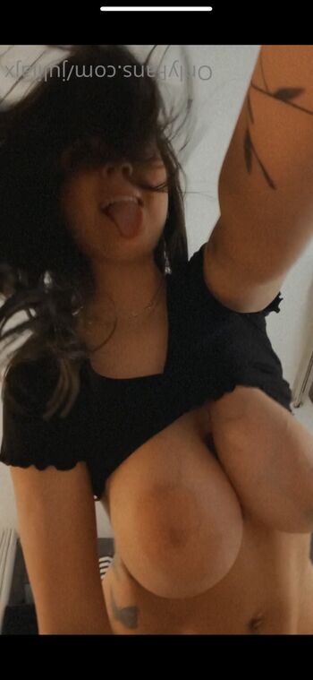 Juliiajx