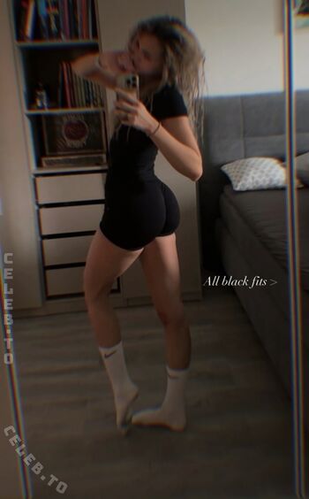 Full leaked Kathi hbw private onlyfans photo
