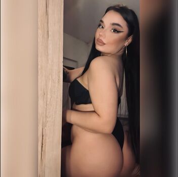 katieexxxv