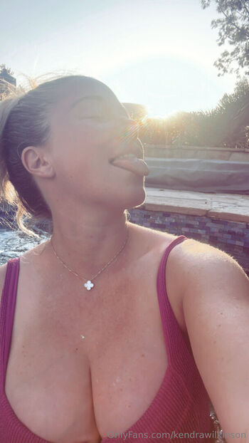 Kendra Wilkinson