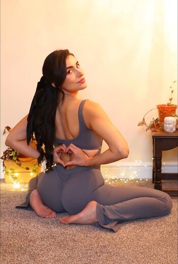 Full leaked La layana rous private onlyfans photo