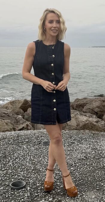 Laura Hamilton