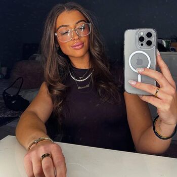 Lauren Calandriello