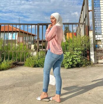 Lebanese Girls