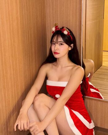 Lee Dahye 이다혜 / le_dahye