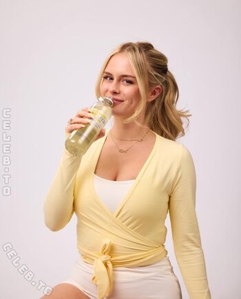Full leaked Leni marie private onlyfans photo