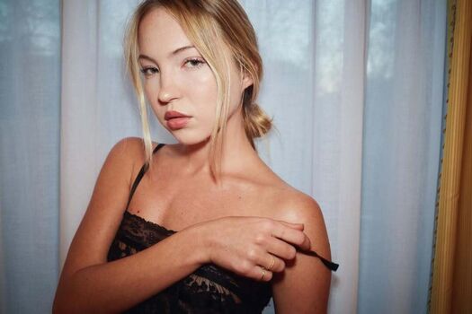 Full leaked Lila grace moss hack private onlyfans photo