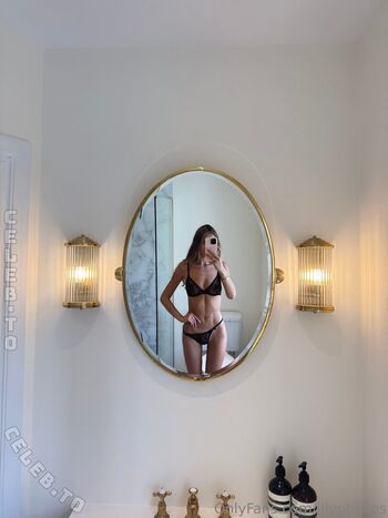 Full leaked Lillian phillips page private onlyfans photo