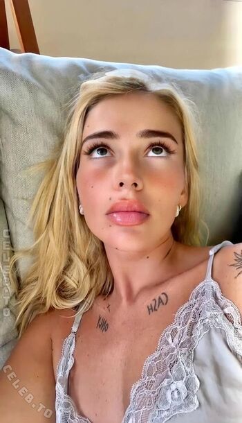 Loredana Zefi