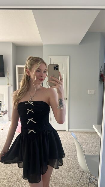 Full leaked Loveabilities private onlyfans photo