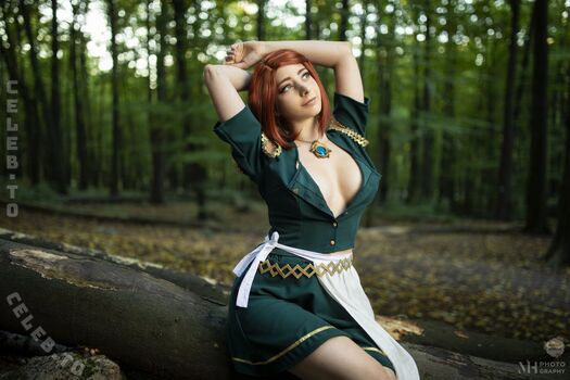 Mikomi Hokina