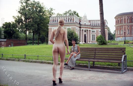 Nackt In Russland