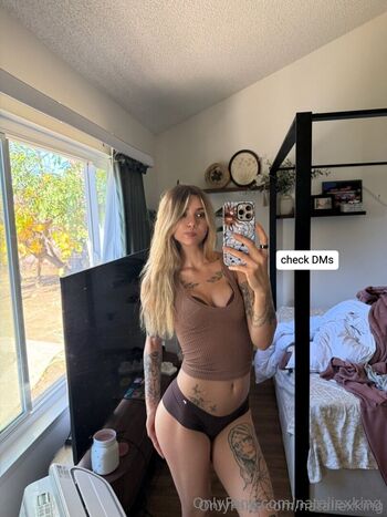 NatalieXKing