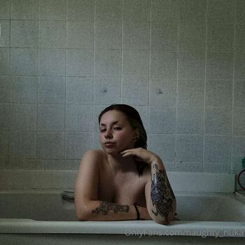 Naughty_nuka