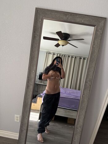 Nia_Nekoo
