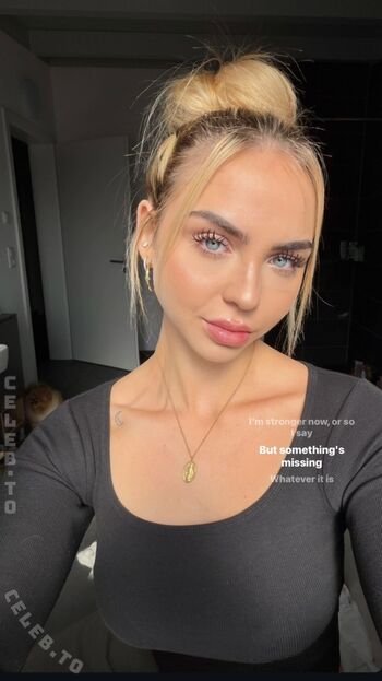 Nika Sofie