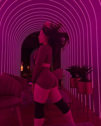 Full leaked Raelynn private onlyfans photo