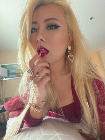 Raina Huang