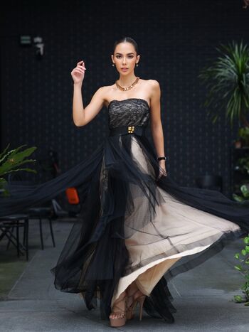 Saffron Maya Snook