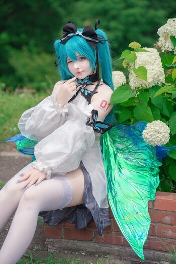 Saya Scarlet