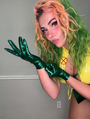 Super Saiyan Kale