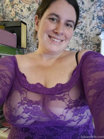 SybianWife