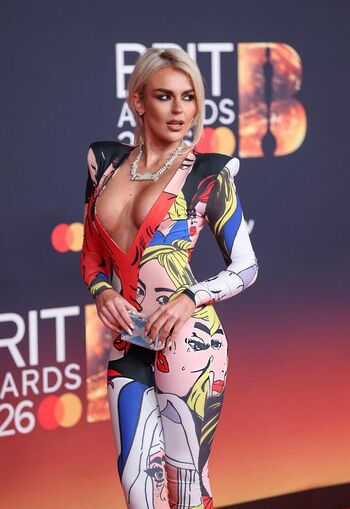 Tallia Storm