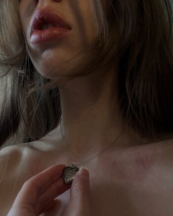 Full leaked Hazel heart/ private onlyfans photo