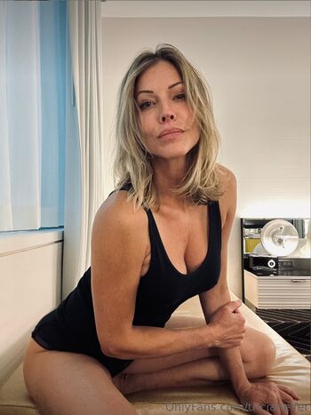 Tricia Helfer