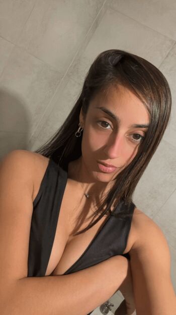 Valentina Carrington