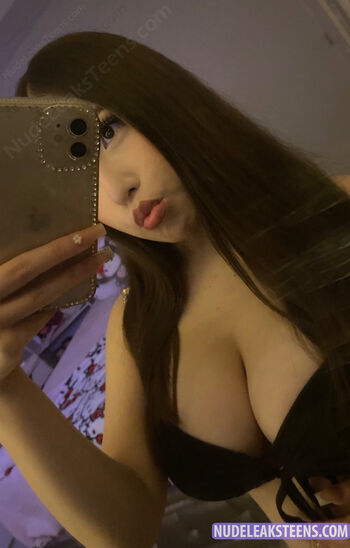 Full leaked Xpaigetamsin/ private onlyfans photo