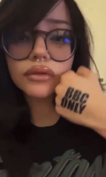 Full leaked Alahnaly private onlyfans photo