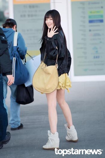 WomenK-pop